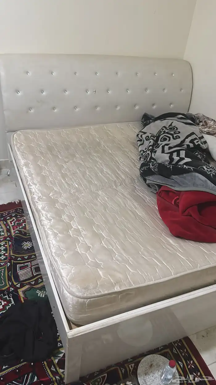 غرفه نوم كامله بالمرتبه دفايه زيت دولاب صغير 0