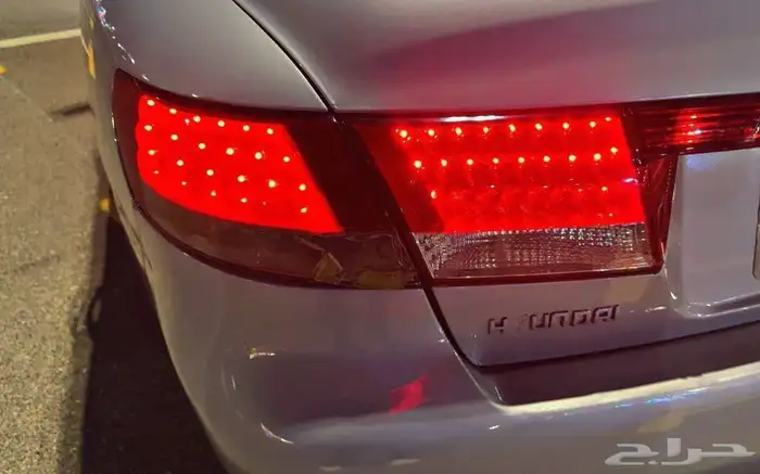 هيونداي ازيرا 2008 5