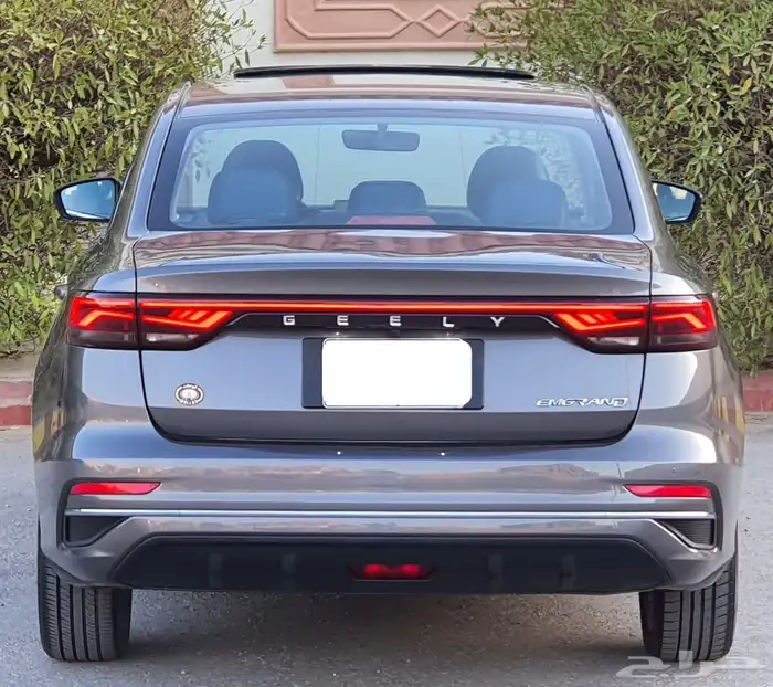 جيلي ام جراند 2023 فل سعودي 4