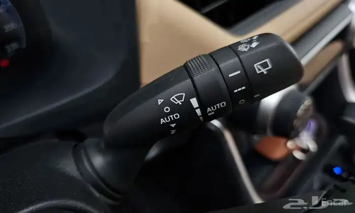 Toyota RAV4 Hybrid 2.5 4WD Limited 16