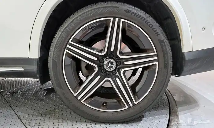 Mercedes-Benz GLC 300 4MATIC 2024 2