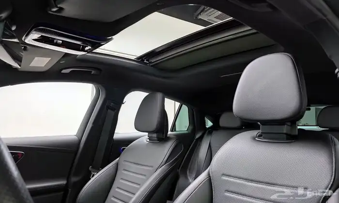 Mercedes-Benz GLC 300 4MATIC 2024 18