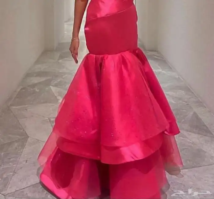 فستان فخم من مصممة كويتيه 0