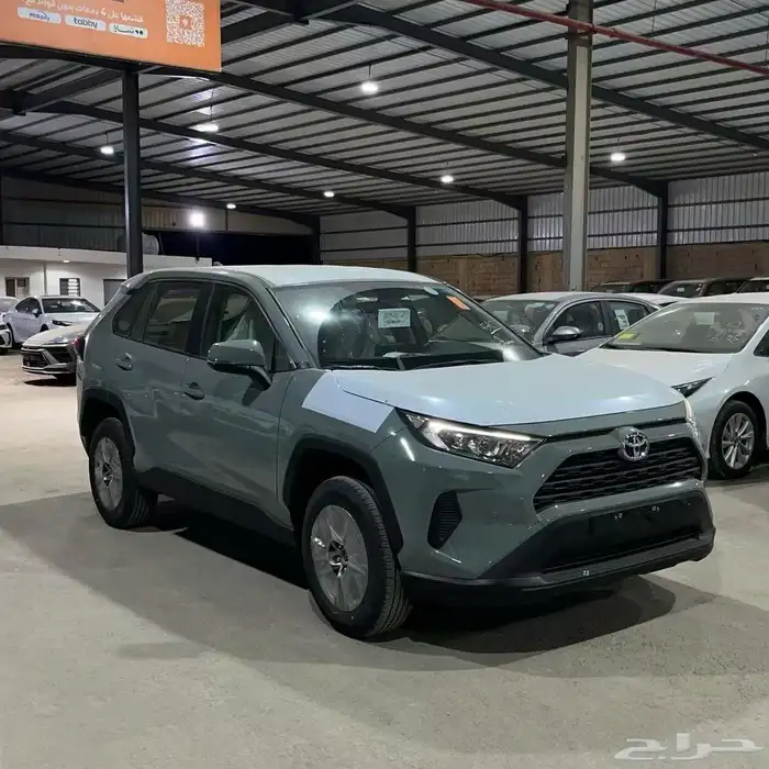 تويوتا راف فور Le 2025 بدون دبل 0