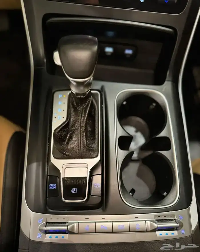 كيا كرنفال 2021 ( ديزل ) فل كامل بحالة الوكالة 31