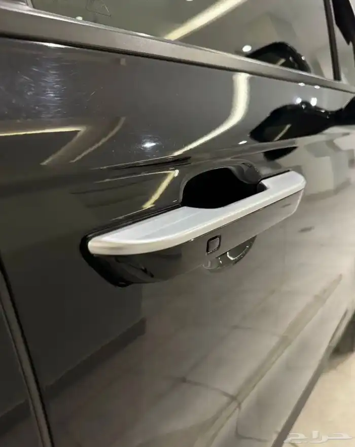 كيا كرنفال 2021 ( ديزل ) فل كامل بحالة الوكالة 19