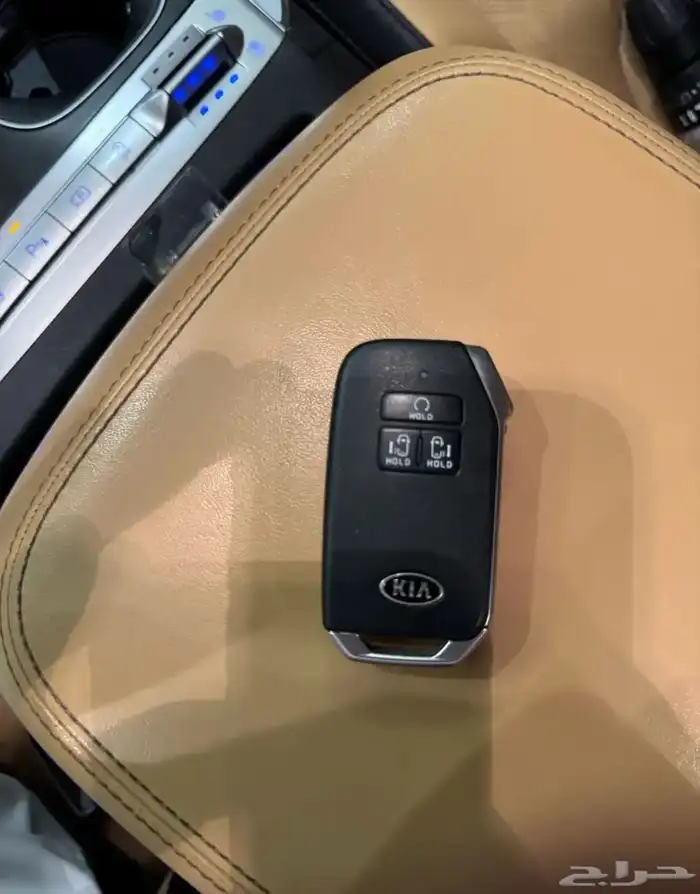 كيا كرنفال 2021 ( ديزل ) فل كامل بحالة الوكالة 38