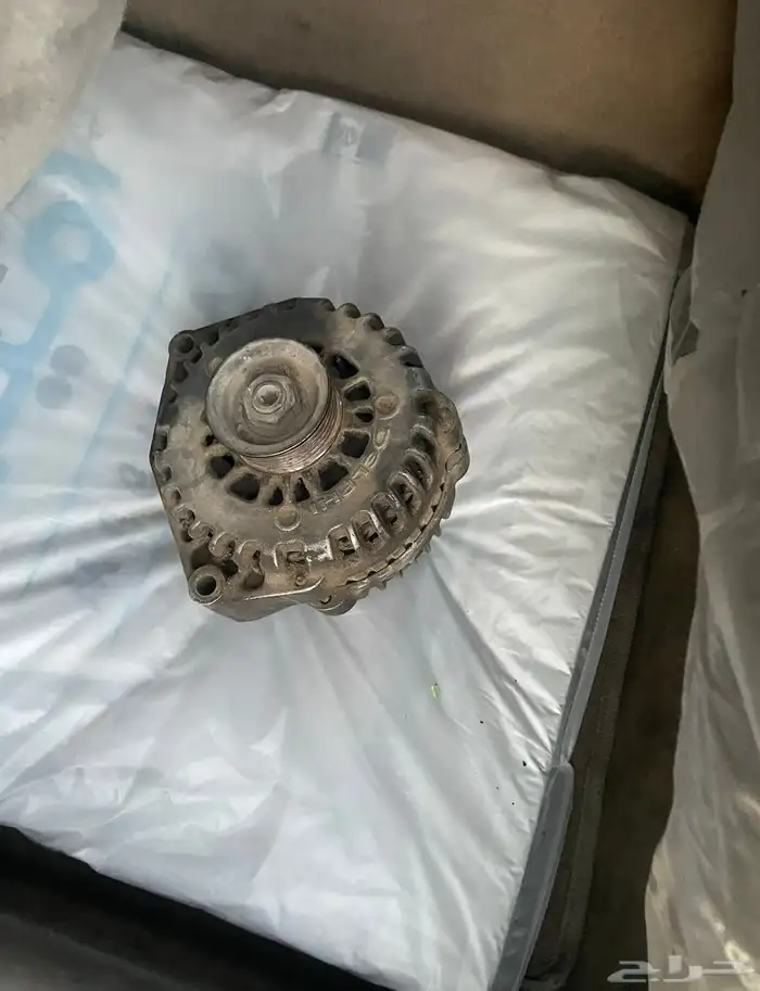 للبيع قطع غيار كابرس ولومينا من 2000 إلى 2006 42