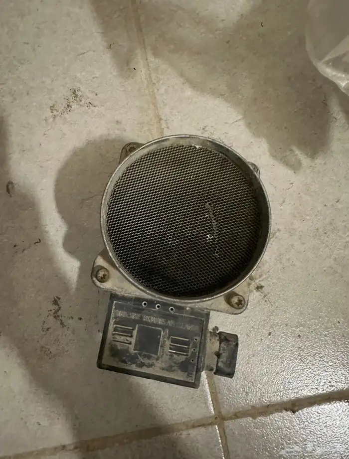 للبيع قطع غيار كابرس ولومينا من 2000 إلى 2006 23