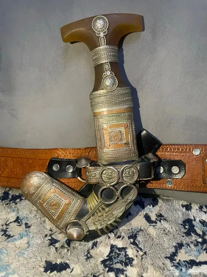 جنبية للبيع 6