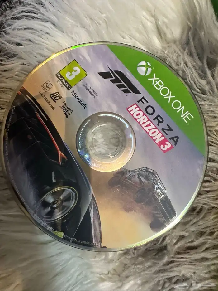 اكس بوكس ون جديد سليم شغال مع أسلاكه و ثلاث اشرطه 6