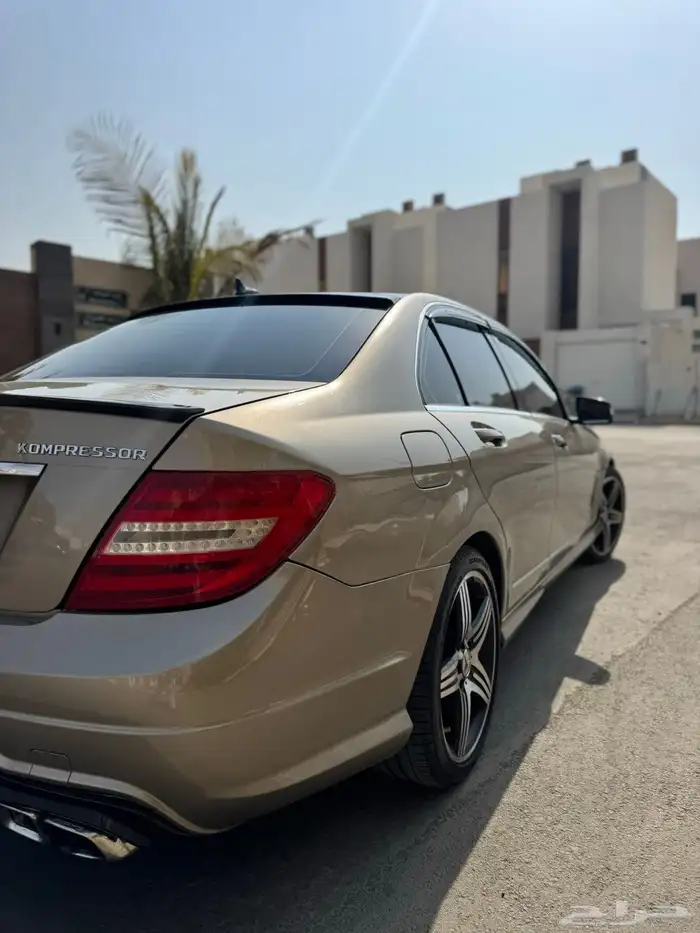 مرسيدس c 2008 بنورامه 3