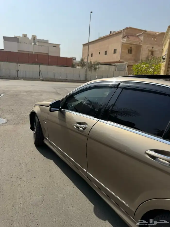 مرسيدس c 2008 بنورامه 10