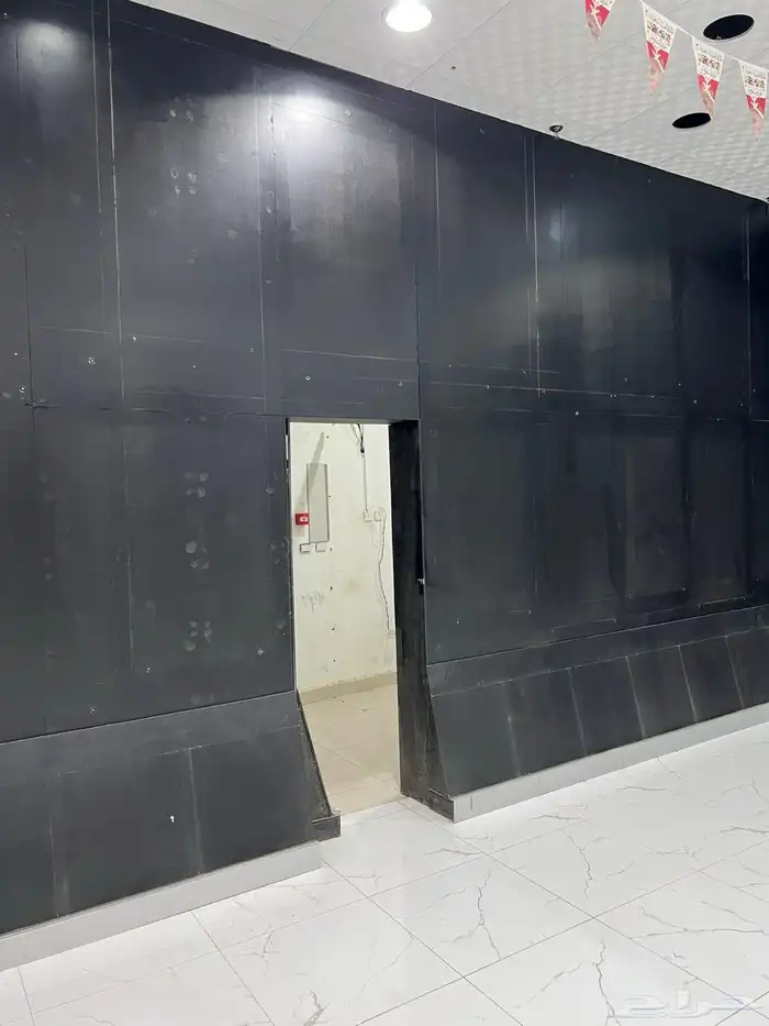 للايجار صالة تجارية 3