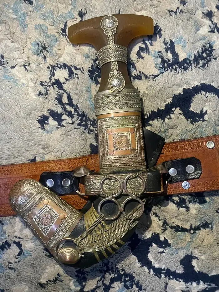 جنبية للبيع 5