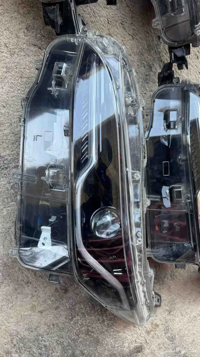 شمعات فورتشنر تركب من موديل 2021-2022-2023-2024-2025 4