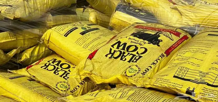 سماد بقري معالج تربه زراعيه بتموس بيرلايت 0