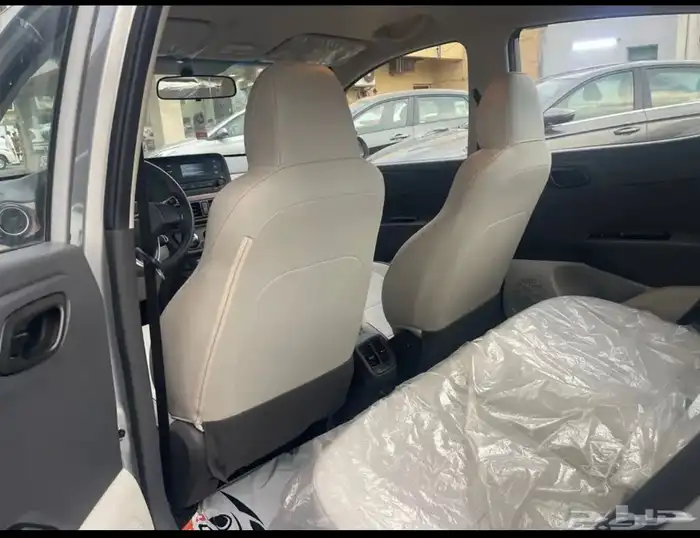 هونداي i10 2024 شبه الاصفار 6