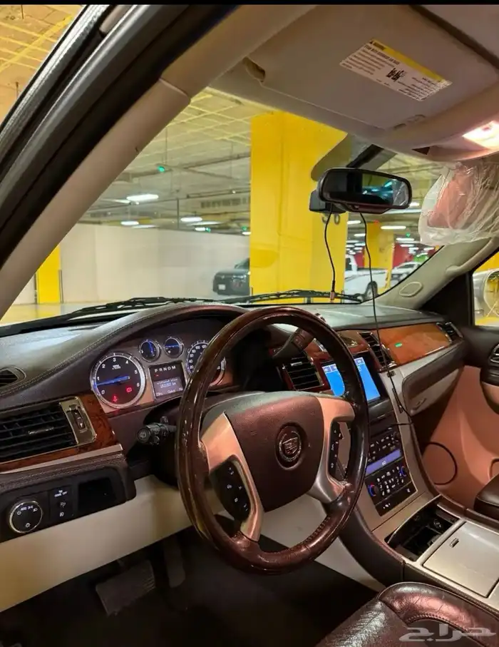 كاديلاك اسكاليد بلاتنيوم 2014 9