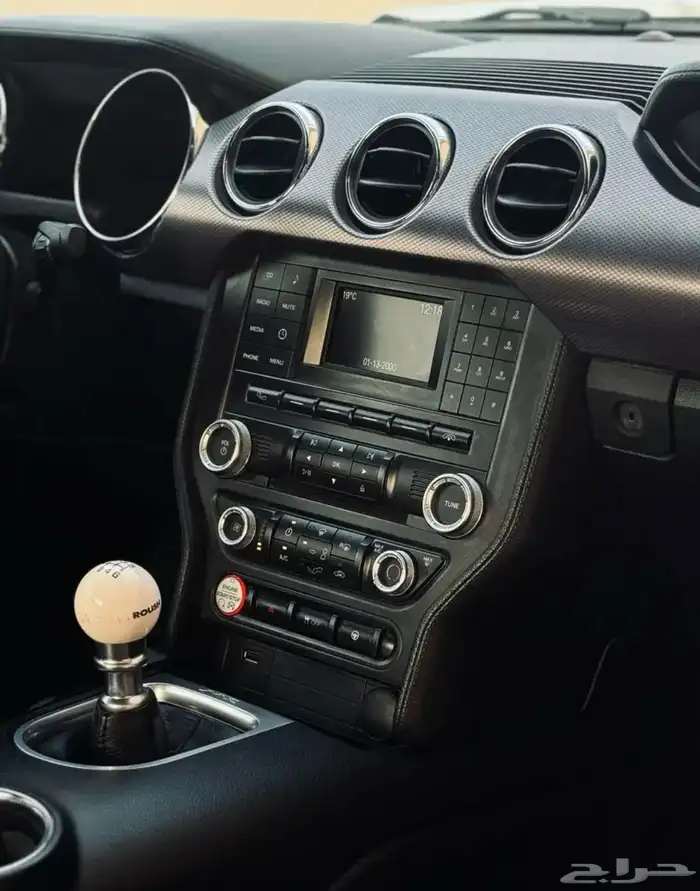 موستنج GT قير عادي 2015 ممشى قليل 3