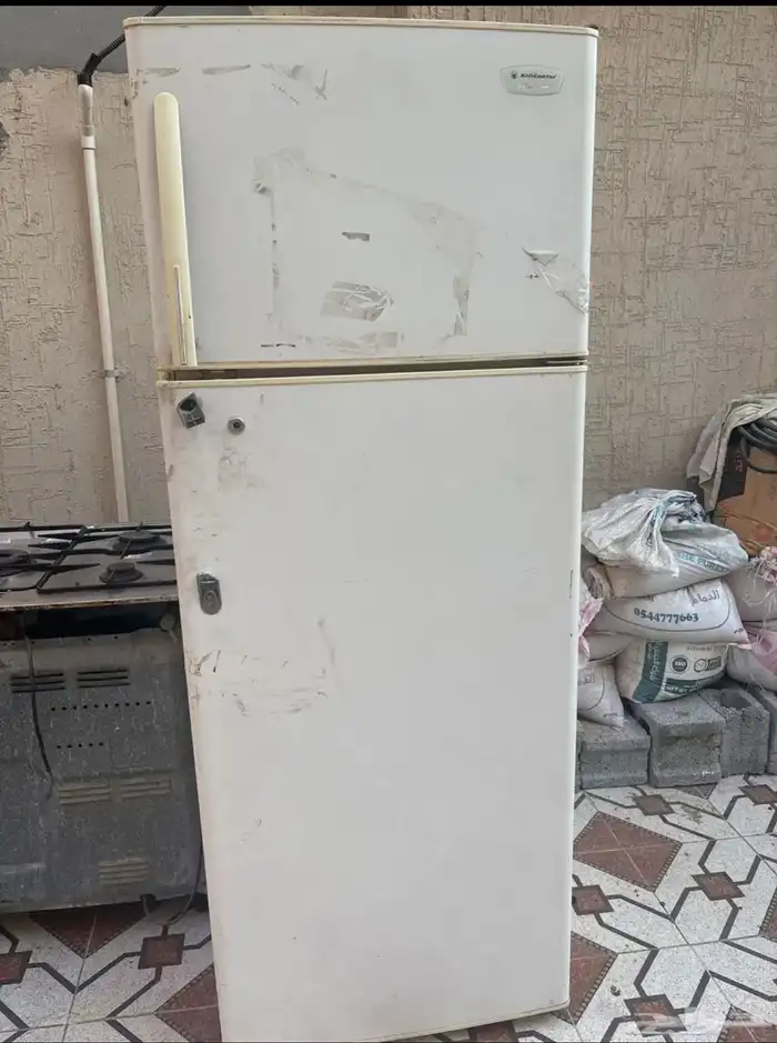 ثلاجة 220 0