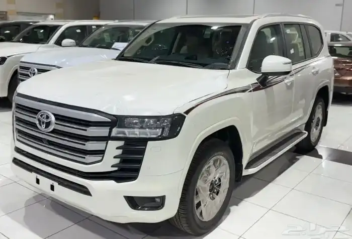 جي اكس ار L4 بنزين 2025 ابواب شفط اللون ابيض 2