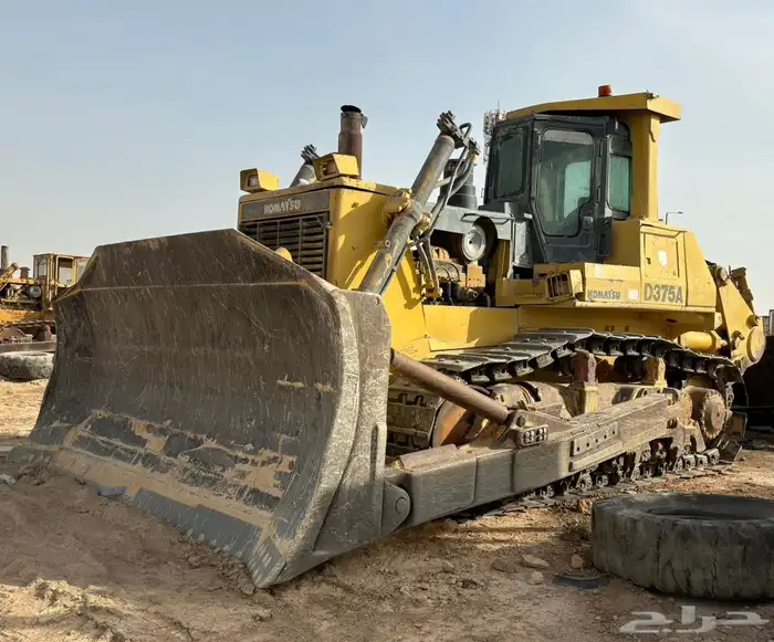 بلدوزر كوماتسو 375 داش 3 1