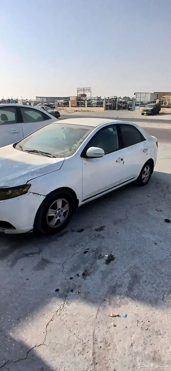 كيا سيراتو 2012 تشليح قطع غيار فقط 2