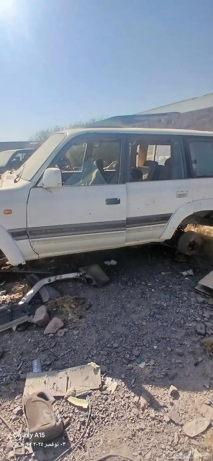 تشليح قطع غيار جيب تويوتا من 1980 الى 2016 5