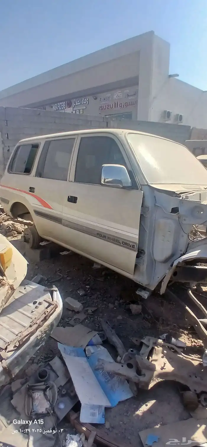 تشليح قطع غيار جيب تويوتا من 1980 الى 2016 1