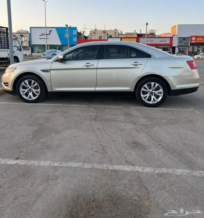 فورد تورس 13