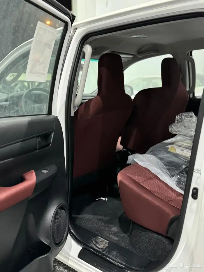 هايلكس غمارتين سلق دبل ديزل جير عادي 2025 لوحات بسعر110170 6