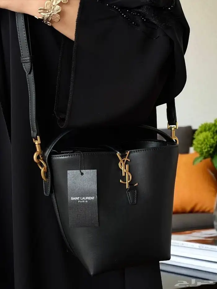 شنط ماركه سلوران مطفي ولمعه توصيل فوري الرياض 4