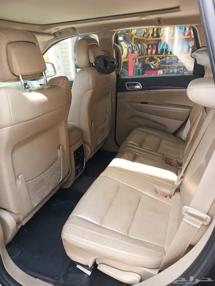 جيب قراند شيروكي 2018 م ليمتد فل 3