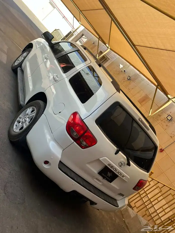 تويوتا سيكويا 2013 3