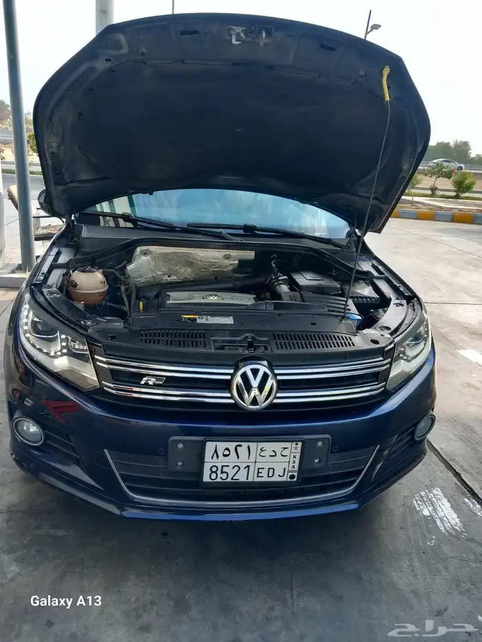 فولكس واجن تيجوان. 2014. مخزن 6