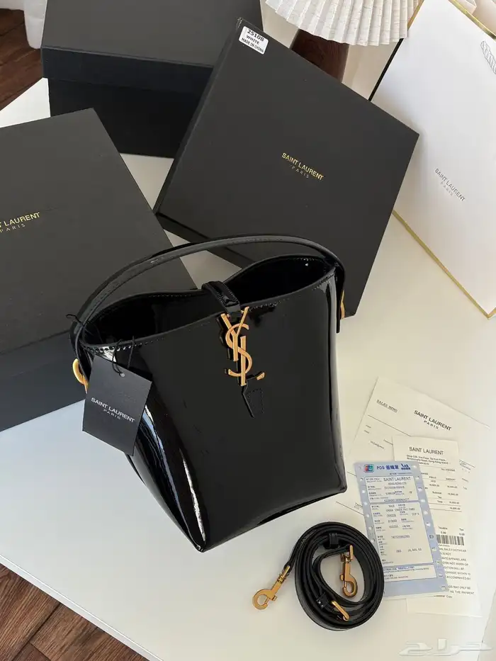 شنط ماركه سلوران مطفي ولمعه توصيل فوري الرياض 22