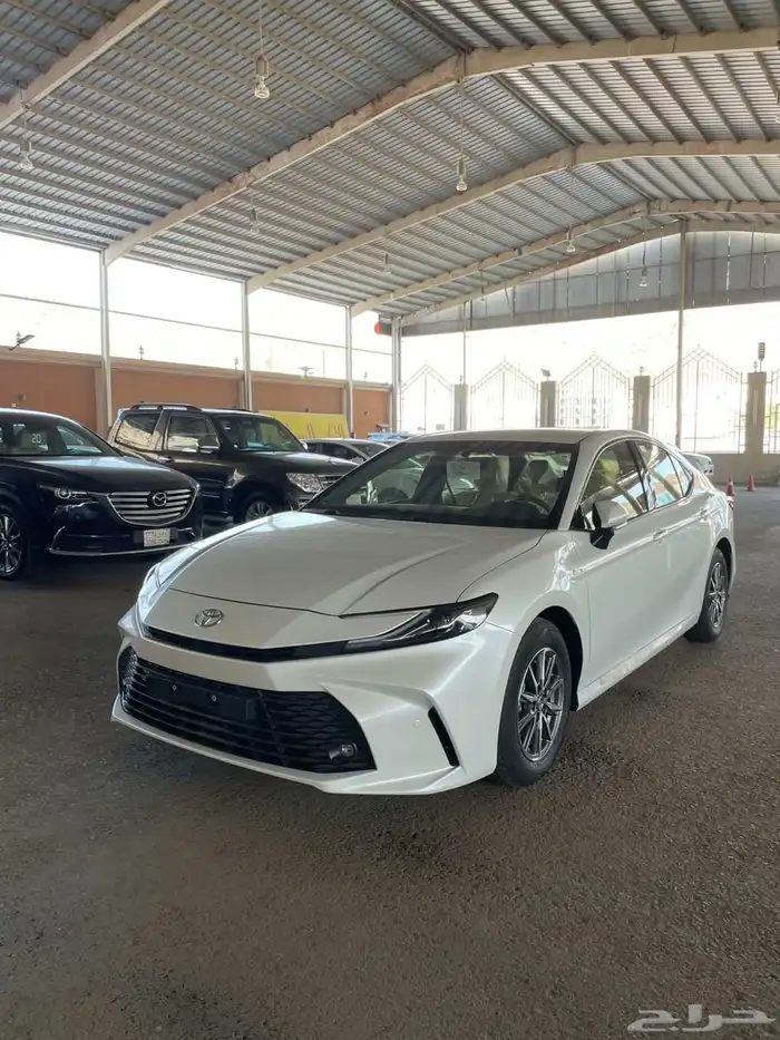 تويوتا كامري 2025 ستاندر هايبرد 2