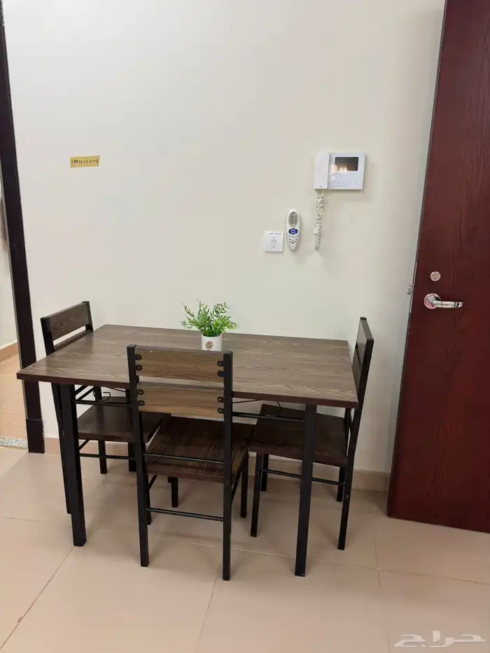 غرفه نوم مجالس حرف ال طاوله طعام 0