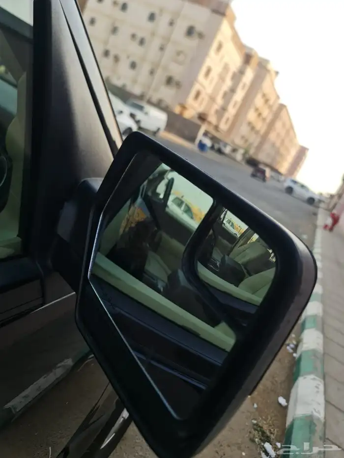 للبيع اكبسديشن 2016 16