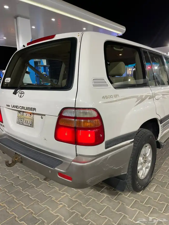 لاند جكسار 2002 2