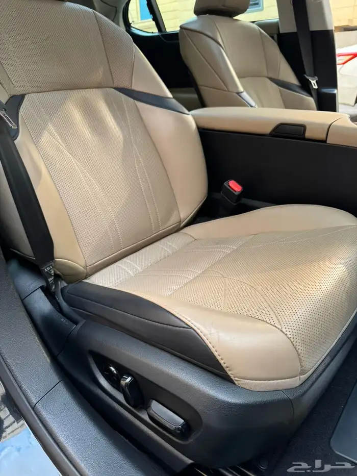 لكزس ES 2019 ثاني مالك DD ممشى قليل مضمون 30