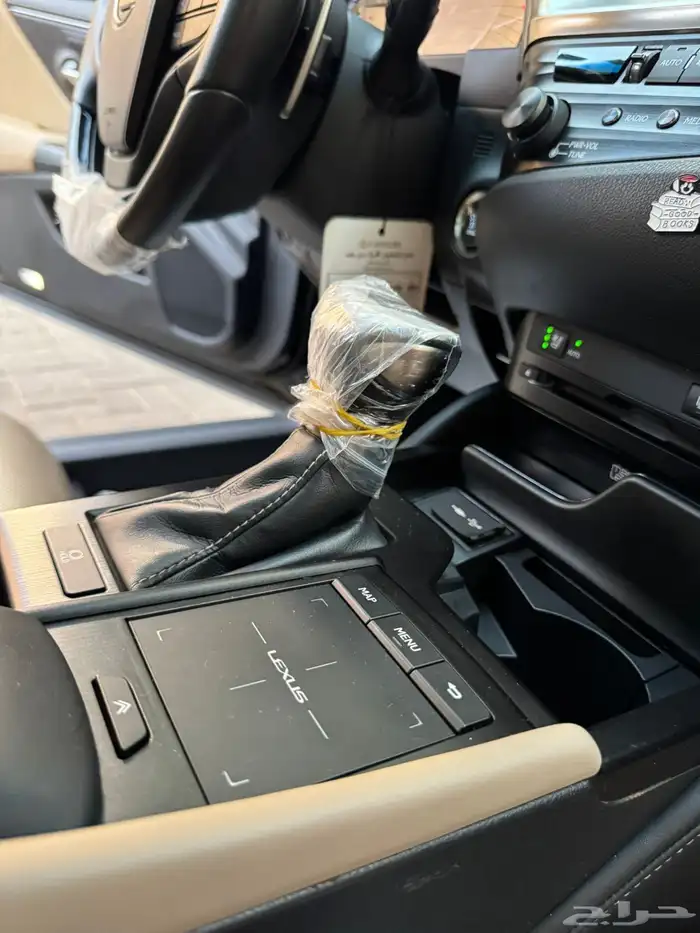 لكزس ES 2019 ثاني مالك DD ممشى قليل مضمون 1