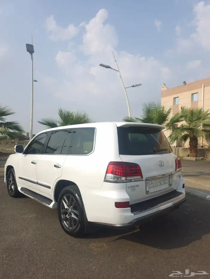 جيب لكزس 2015 بلد 1