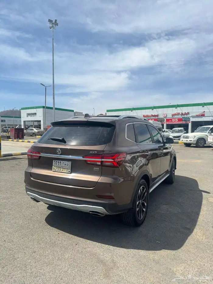 للبيع أو المبادلة   MG RX5 موديل 2019 0