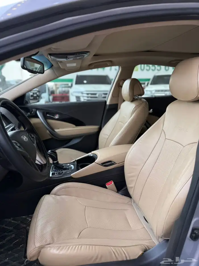 للبيع ازيرا 2016فل كامل مخزن 8