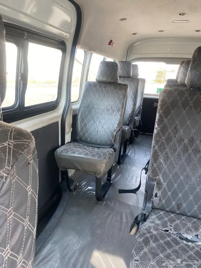 باص ركاب تايوتا هايس 2022 14