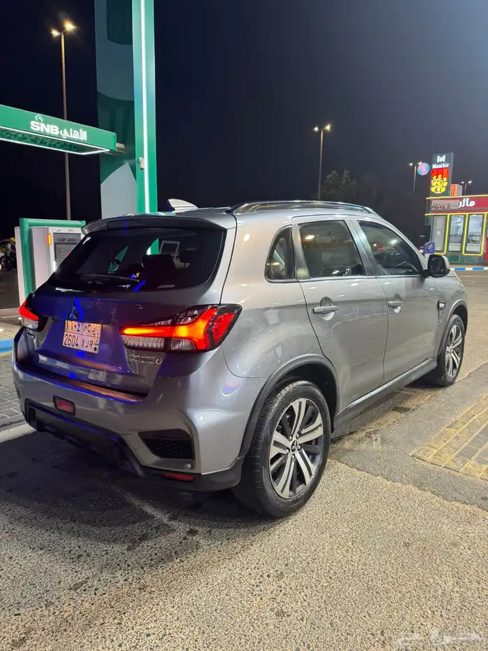 متسبويشي AXSمويل 2022 9