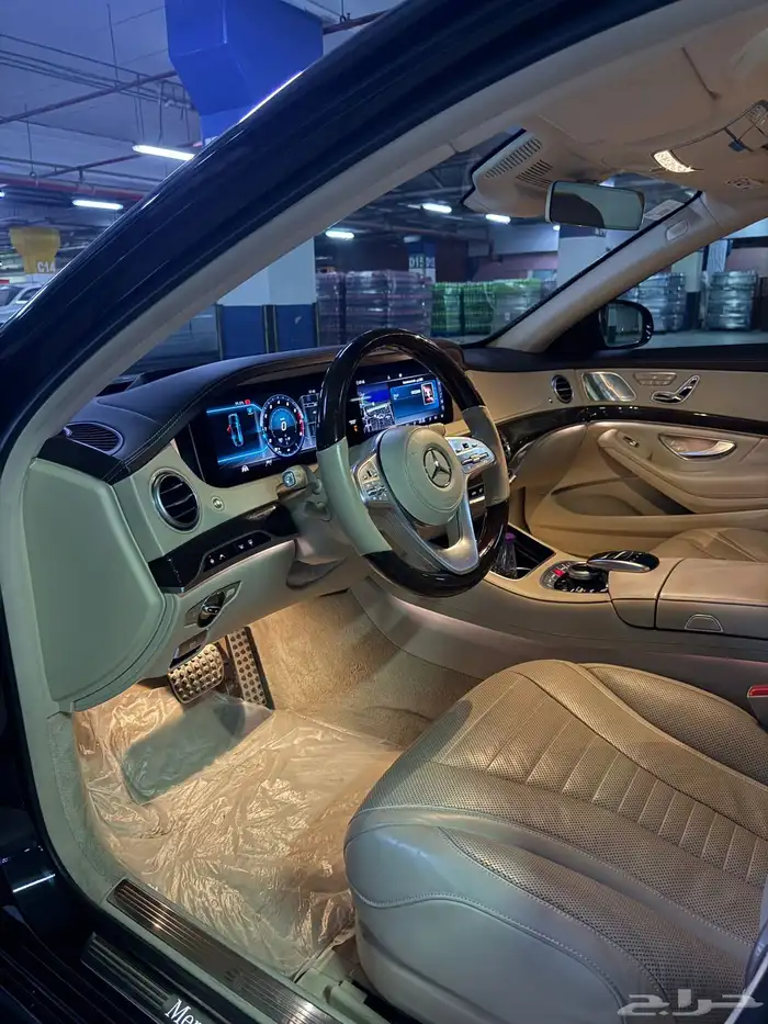 مرسيدس يخت 560 S موديل 2018 1