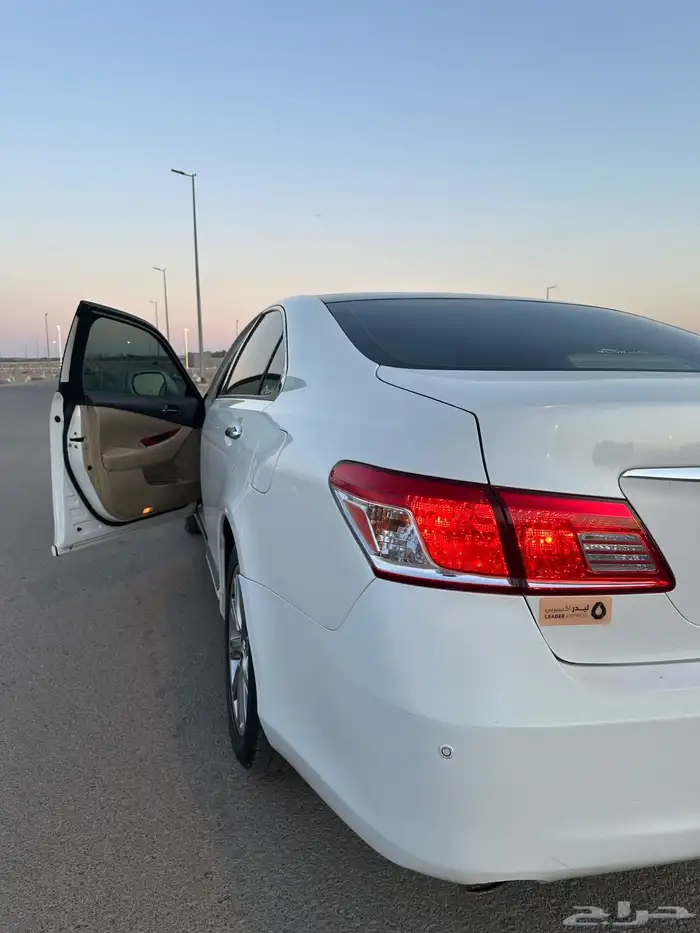 للبيع لكزس ES350 موديل 2008 7